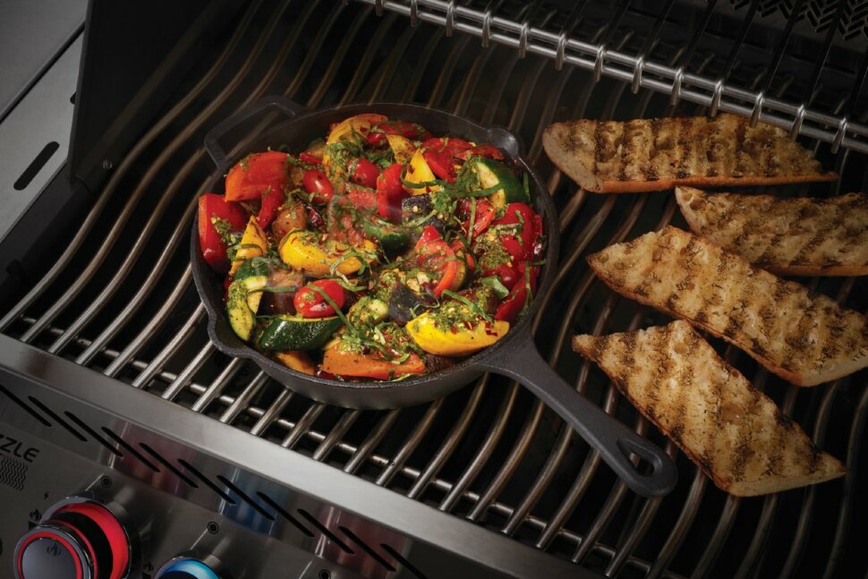 Чугунная сковорода Ø 24